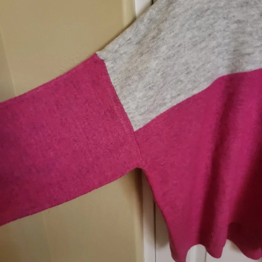 Vince Camuto Extended Shoulder Colorblock Sweater in Paradox Pink Sz: XL NWT - Picture 4 of 8